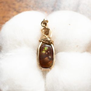 Fire Agate Gold pendant