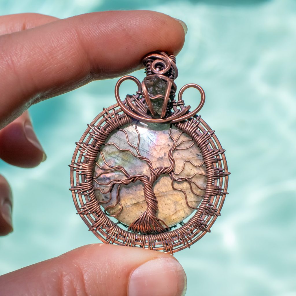 Labradorive with Moldavite