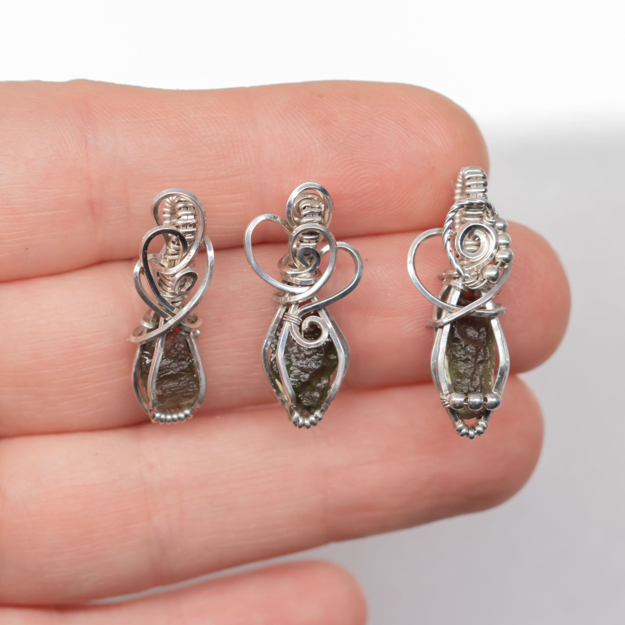 Moldavite mini necklace Silver - Image 12