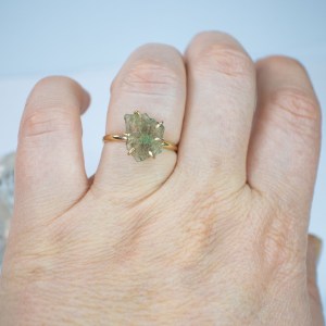 Moldavite gold ring