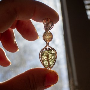 moldavite and citrine