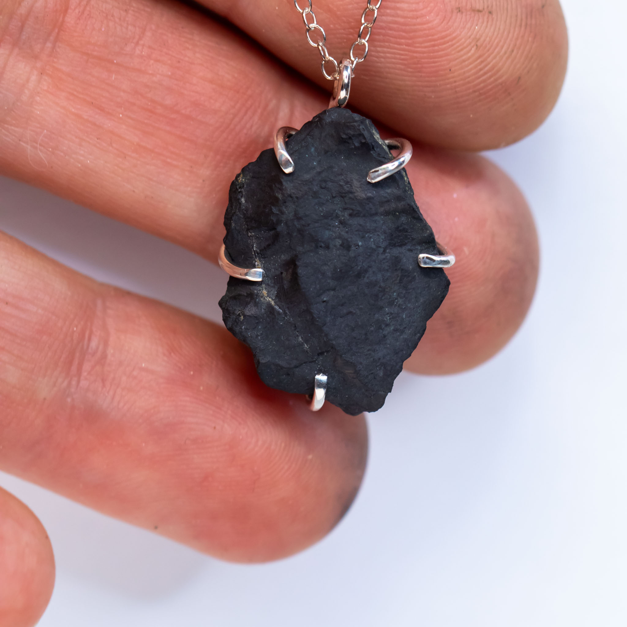 Shungite Pendant Gold or Silver - Image 2